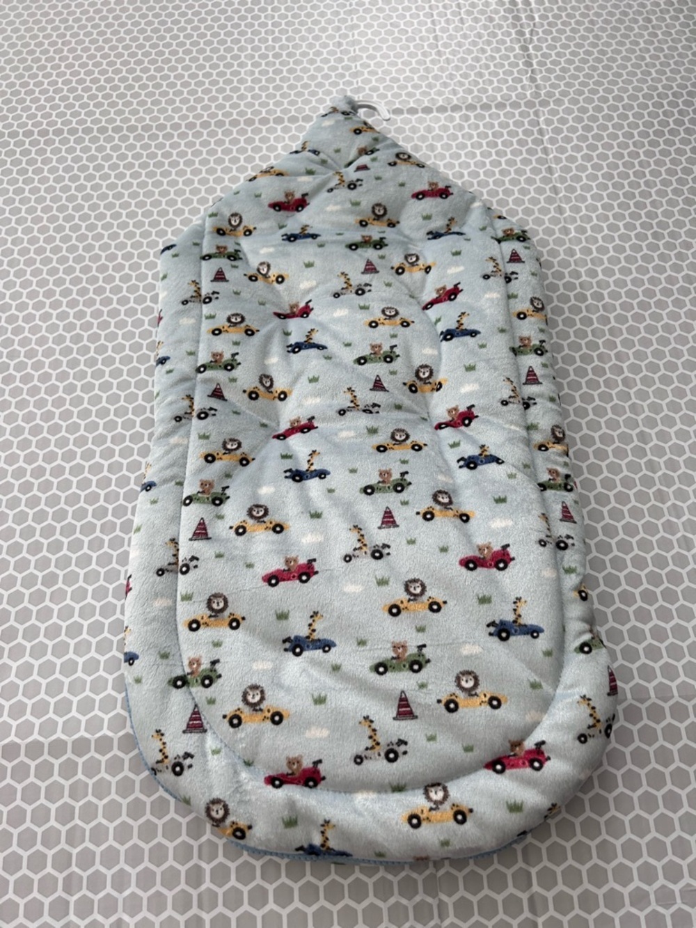 NWT Snuggle Time 2-in-1 Baby Snuggler - Light Blue with Car & Animal Print - Picture 2 of 4